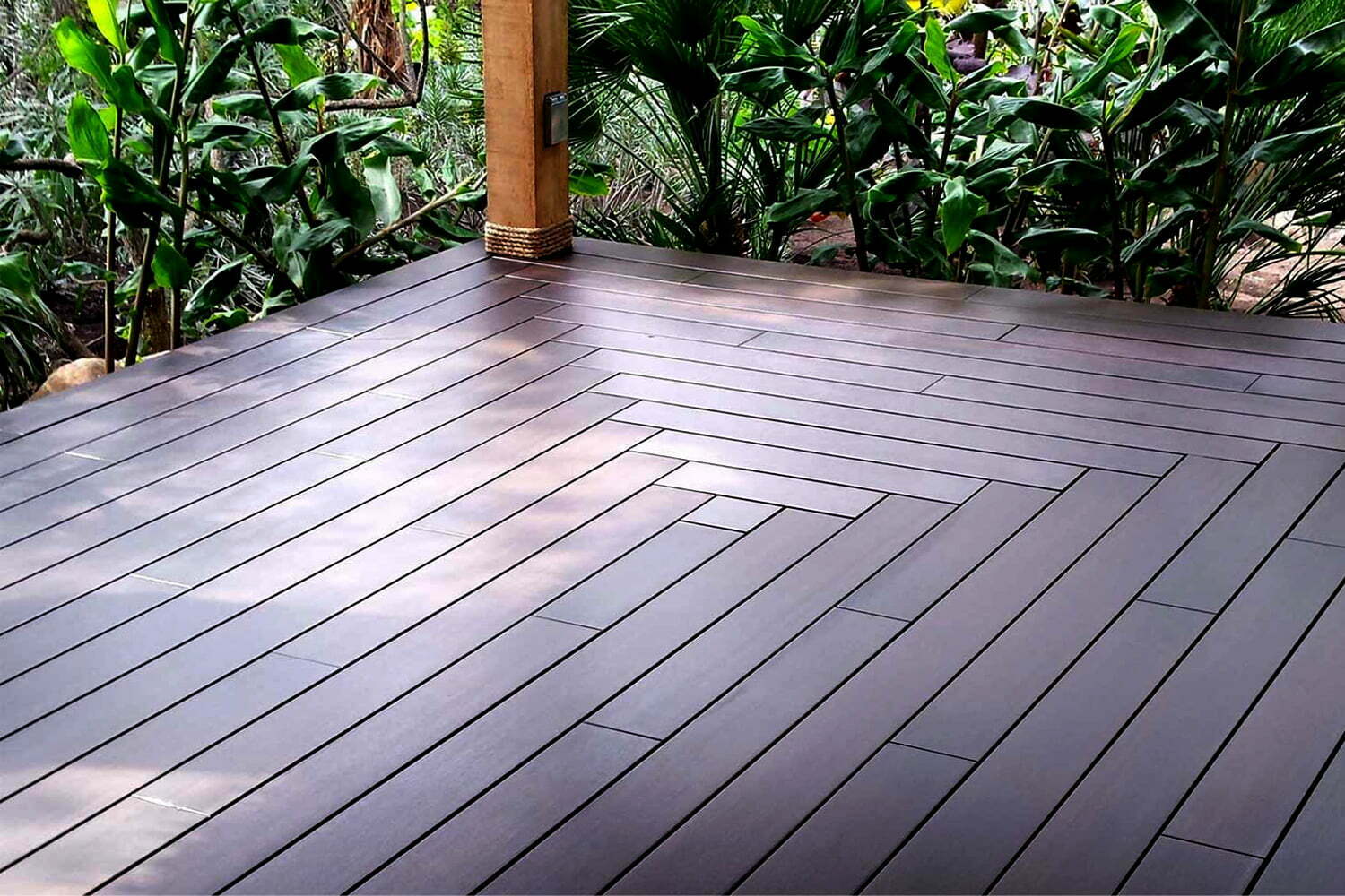 Criss Cross Bamboo Decking In Pergola